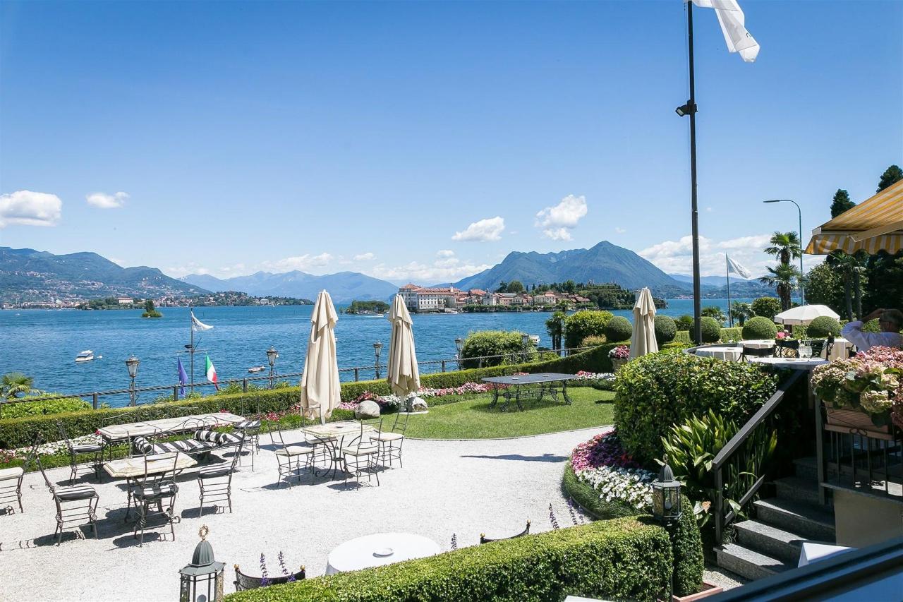 villa-aminta-5-stelle-lago-maggiore-giardino