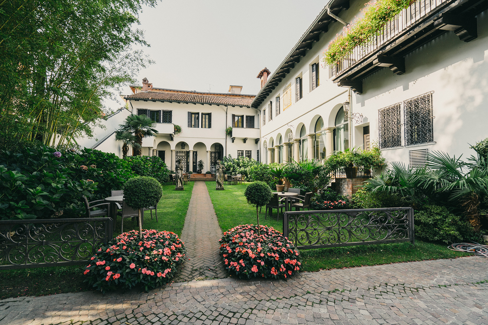 hotel-la-palma-stresa-lago-maggiore-ingresso