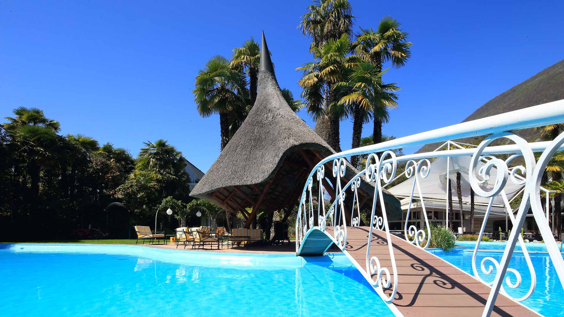 albergo-losone-spa-4-stelle-lago-maggiore-piscina
